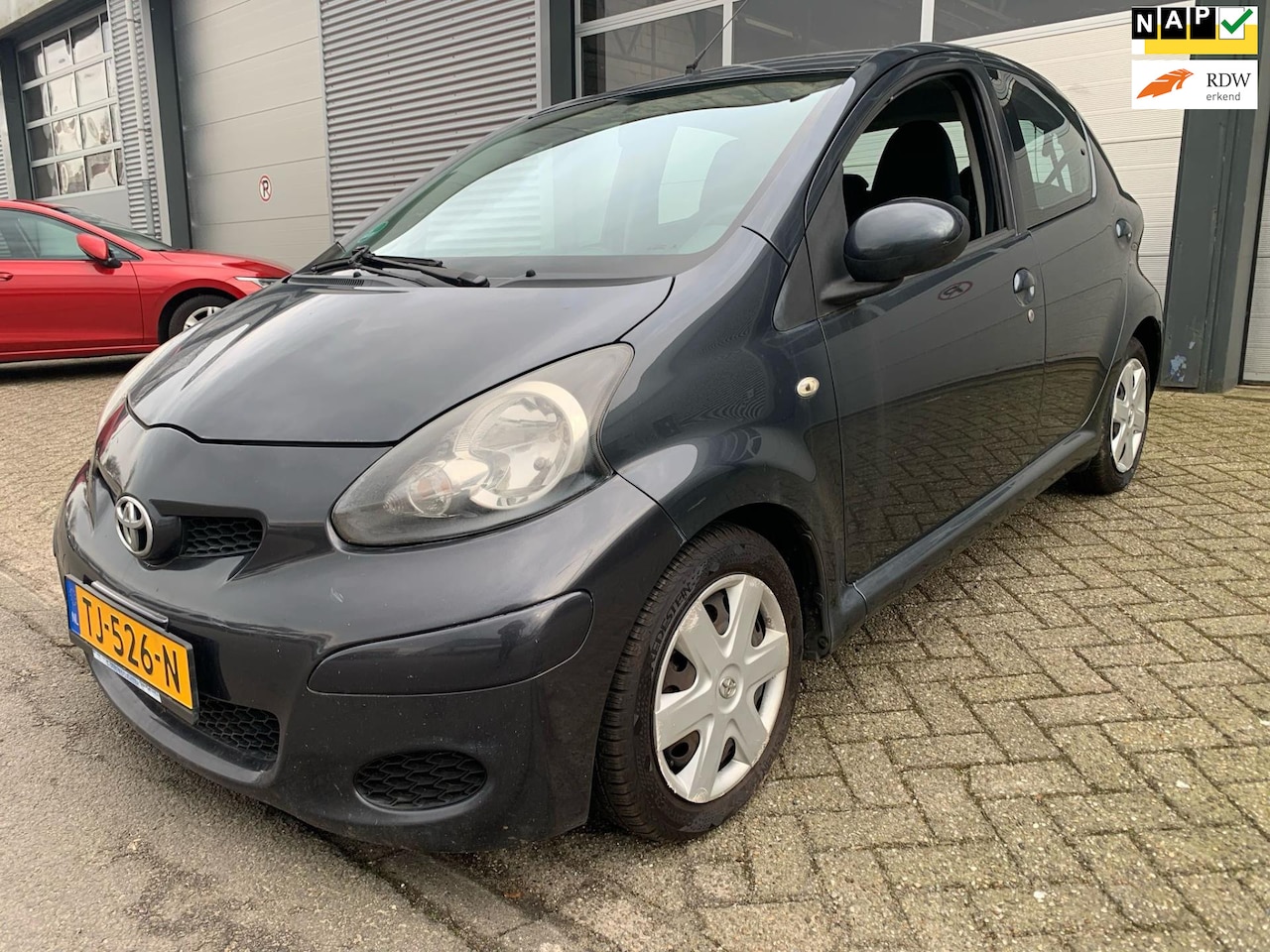 Toyota Aygo - 1.0-12V Comfort airco 5drs motor rookt! - AutoWereld.nl