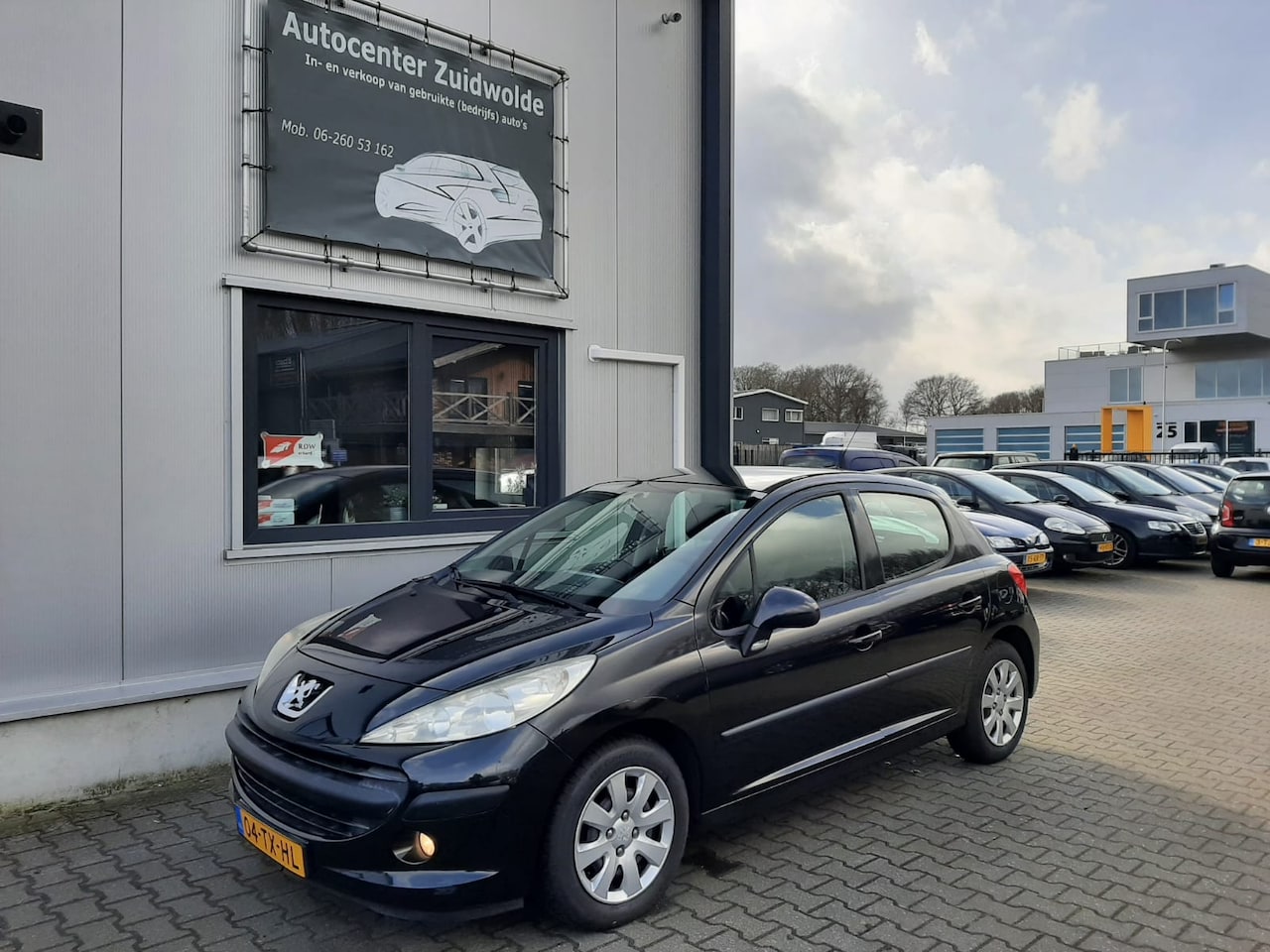 Peugeot 207 - 1.4 Color-line airco ele pakket apk 10-2025 - AutoWereld.nl