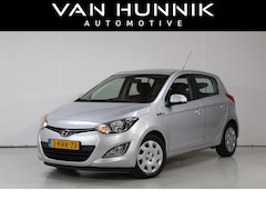 Hyundai i20 - 1.2i i-Motion 73DKM | Airco | NL-Auto