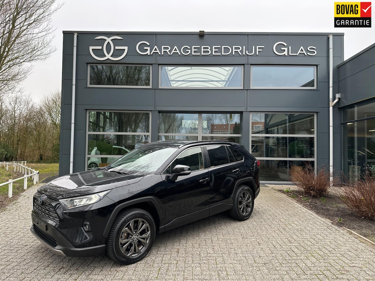 Toyota RAV4 - 2.5 Hybrid Dynamic leer- carplay -camera - AutoWereld.nl