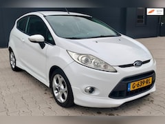 Ford Fiesta - 1.25 Trend Sport ST Uitgevoerd Mooie Auto