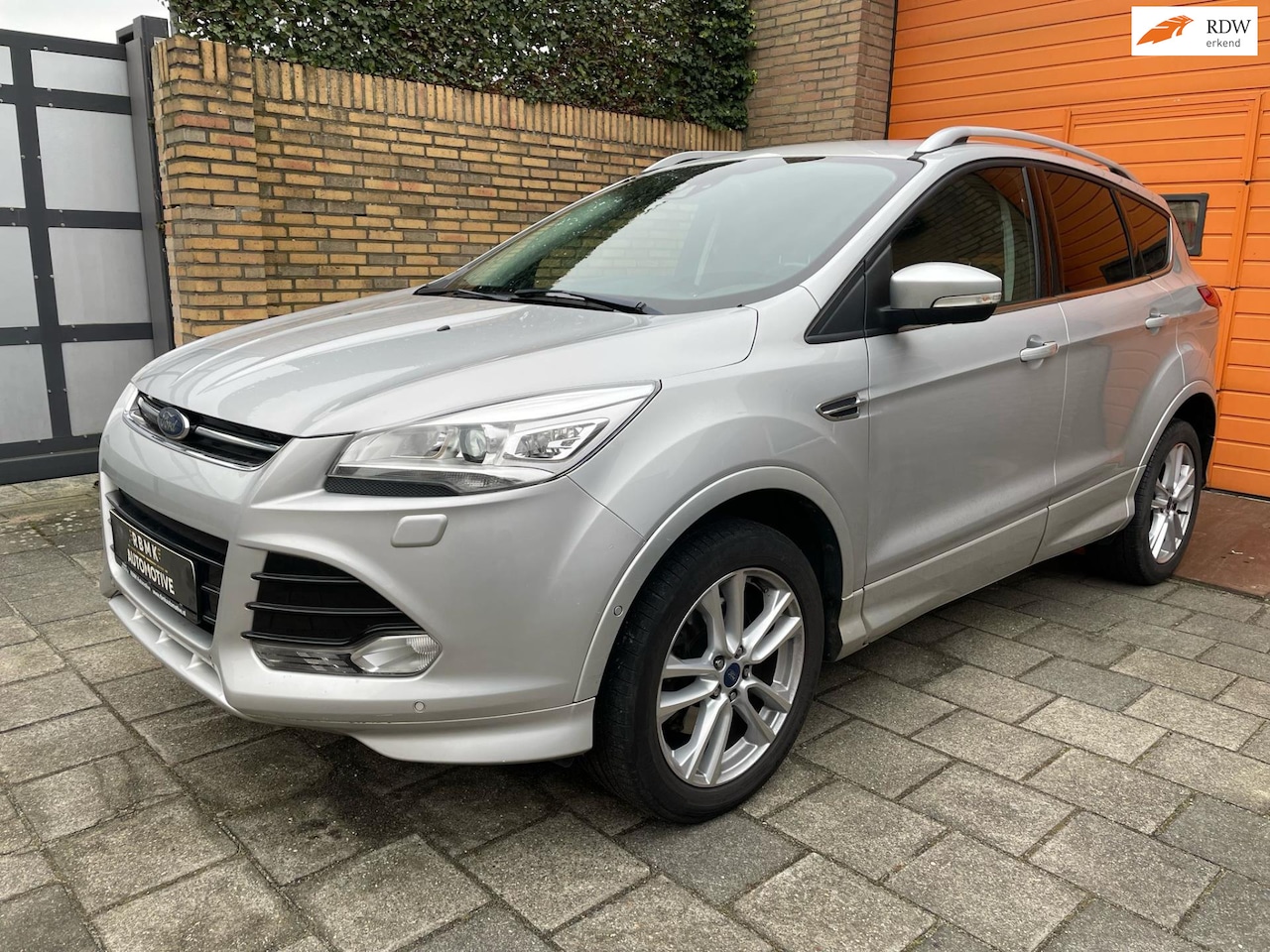 Ford Kuga - 1.5 Titanium 4WD 1.5 Titanium 4WD - AutoWereld.nl