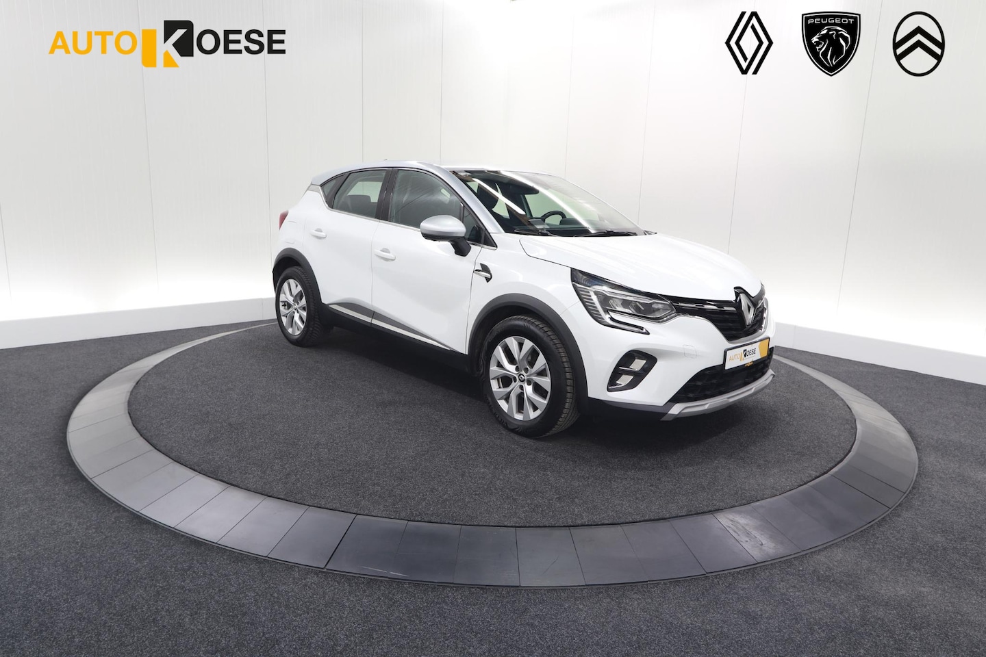 Renault Captur - TCe 140 EDC Intens | Trekhaak | Adaptieve Cruise Control | Rondom Camera - AutoWereld.nl