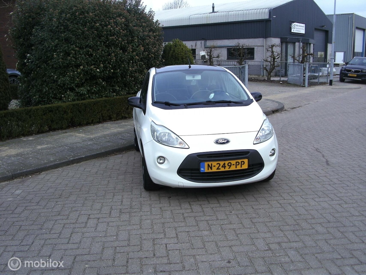 Ford Ka - 1.2 Titanium X start/stop 139168 KM NAP BOEKJES - AutoWereld.nl