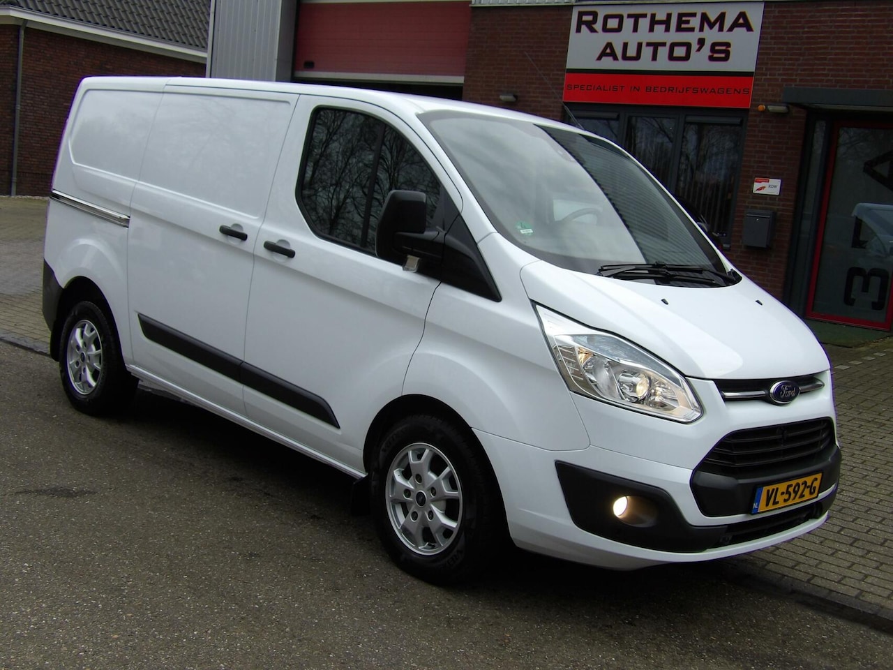 Ford Transit Custom - 270 2.2 TDCI 101PK 2014 TOPSTAAT <MARGE> VELE EXTRA'S - AutoWereld.nl