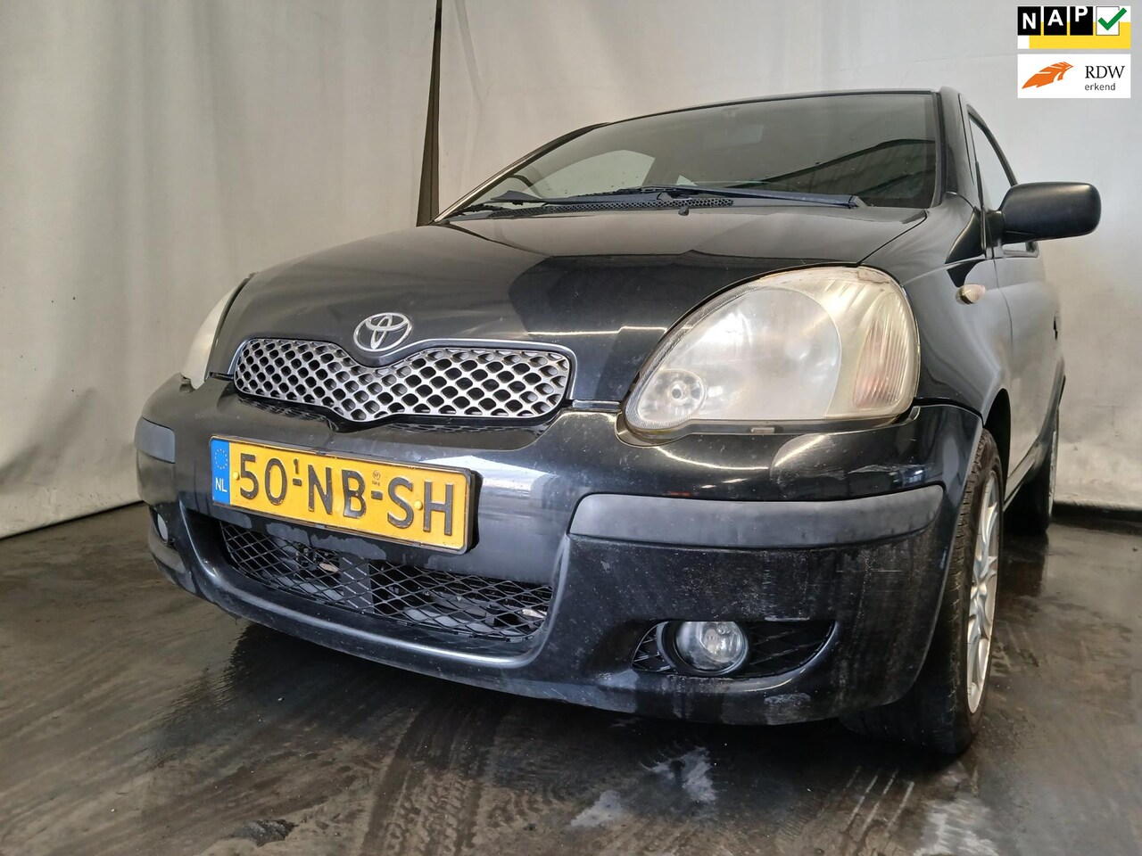 Toyota Yaris - 1.3 VVT-i Luna SCHADEAUTO!! - AutoWereld.nl