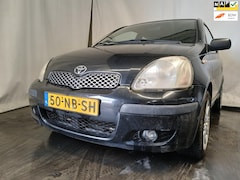 Toyota Yaris - 1.3 VVT-i Luna SCHADEAUTO