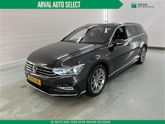 Volkswagen Passat Variant - 1.5 TSI 150pk Automaat Elegance Business R Line | Navi | Apple CarPlay | Camera | 18" Velg