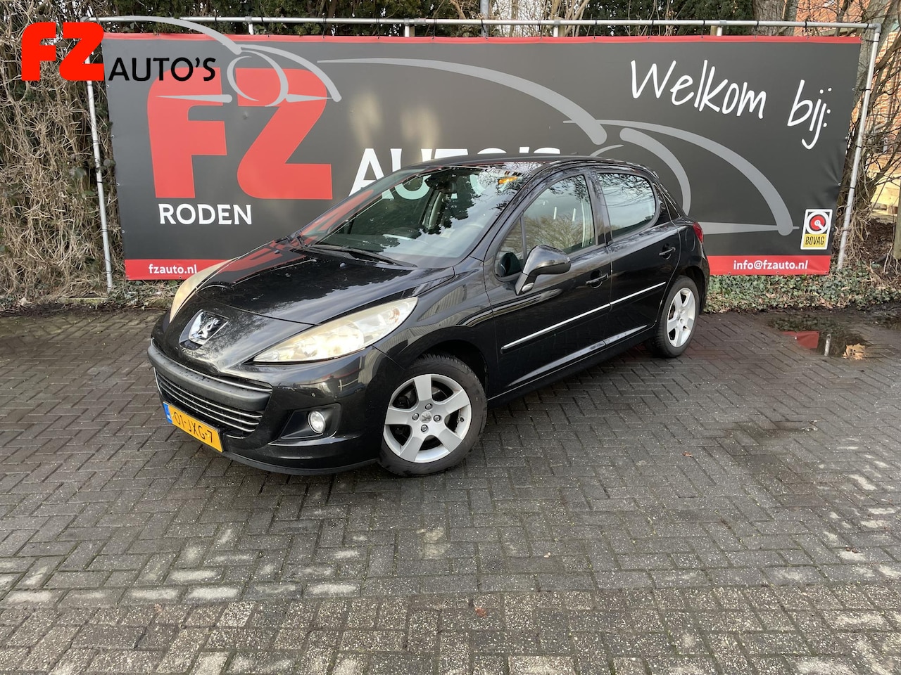 Peugeot 207 - 1.6 VTi Première | Trekhaak | Airco | L.M. velgen | - AutoWereld.nl