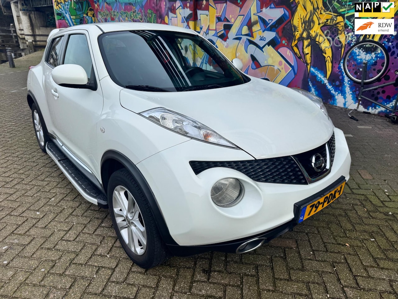 Nissan Juke - 1.6 Acenta vol optie's zeer mooie auto vol leer airco navigatie dvd schermen alles elektri - AutoWereld.nl