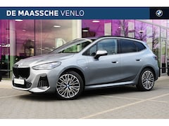 BMW 2-serie Active Tourer - 225e xDrive High Executive M Sport Automaat / Panoramadak / Trekhaak / Sportstoelen / Adap