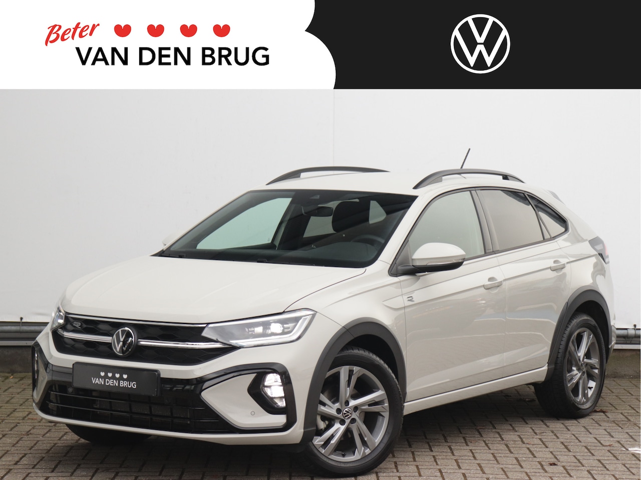 Volkswagen Taigo - 1.5 TSI R-Line 150pk Automaat | Matrix LED | Vierseizoenenbanden | ACC | Stoelverwarming | - AutoWereld.nl