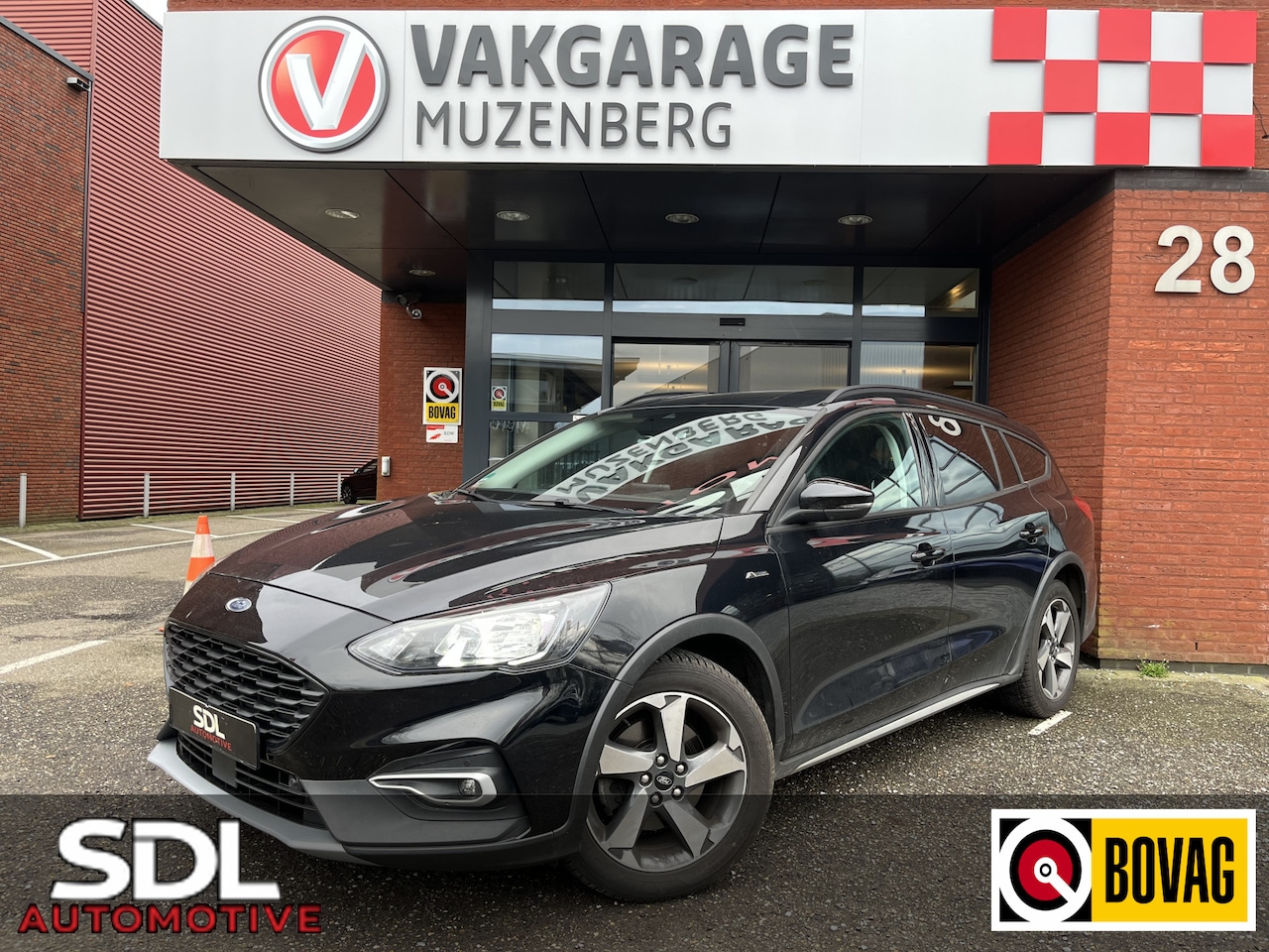 Ford Focus Wagon - 1.0 Active Business // LED // NAVI // CRUISE // APPLE-ANROID AUTO // - AutoWereld.nl