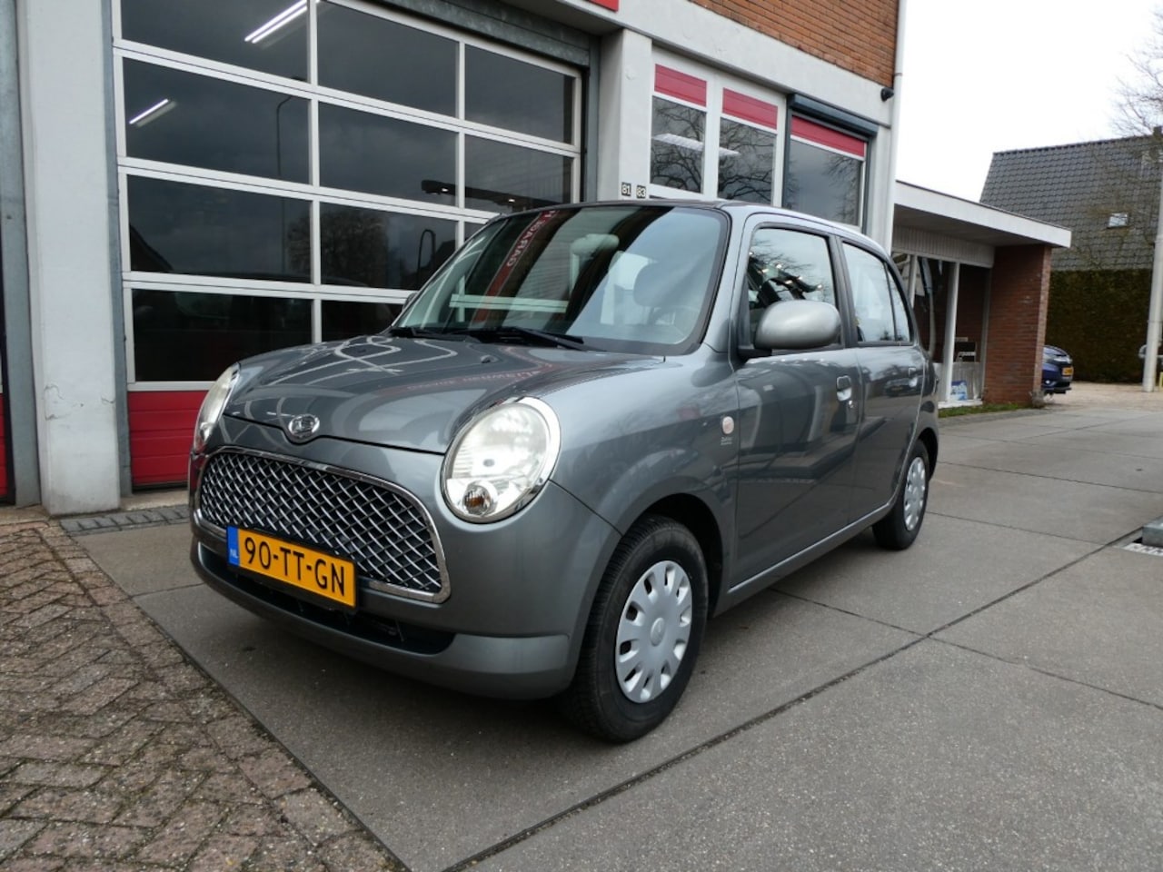 Daihatsu Trevis - 1.0 Airco  Trekhaak  Zeer nette auto! - AutoWereld.nl