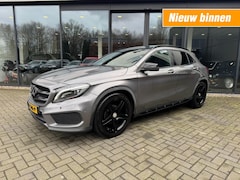 Mercedes-Benz GLA-Klasse - 180 AMG LINE, Schuifdak, BiXenon, Stoelverw, Airco, Cruise, PDC,