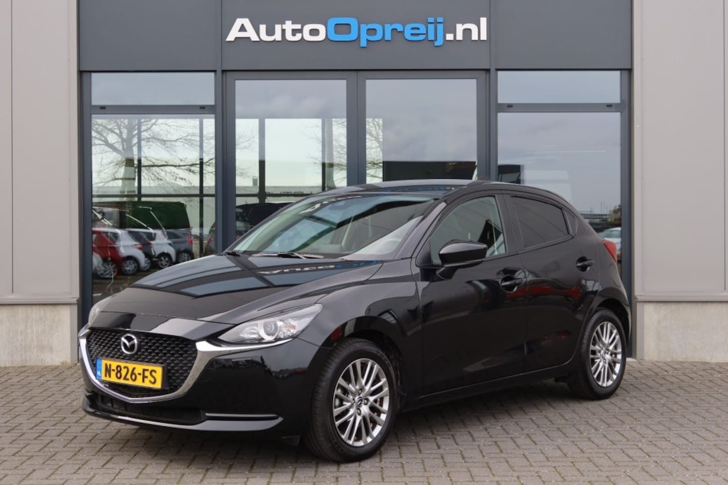 Mazda 2 - 1.5 Skyactiv-G Style Selected 1.5 SkyActiv-G Style Selected 5drs, Airco, Carplay, Trekhaak afn - AutoWereld.nl