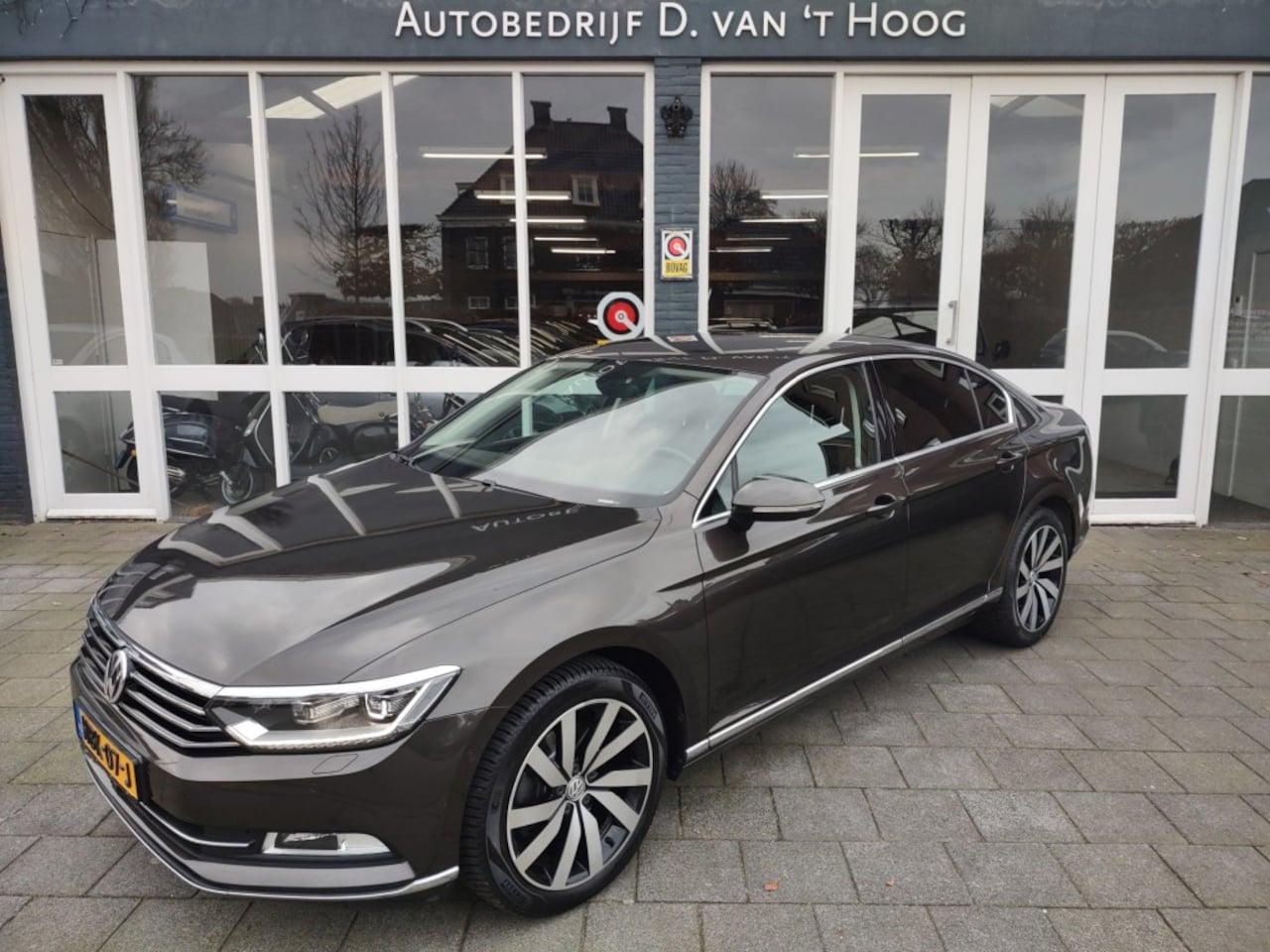 Volkswagen Passat - 1.4 TSI ACT Highline 1.4 TSI ACT HIGHLINE - AutoWereld.nl