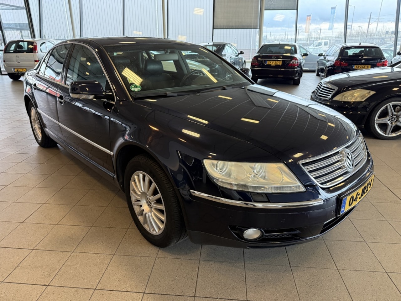 Volkswagen Phaeton - 3.2 V6 5p. 3.2 V6 5p. - AutoWereld.nl