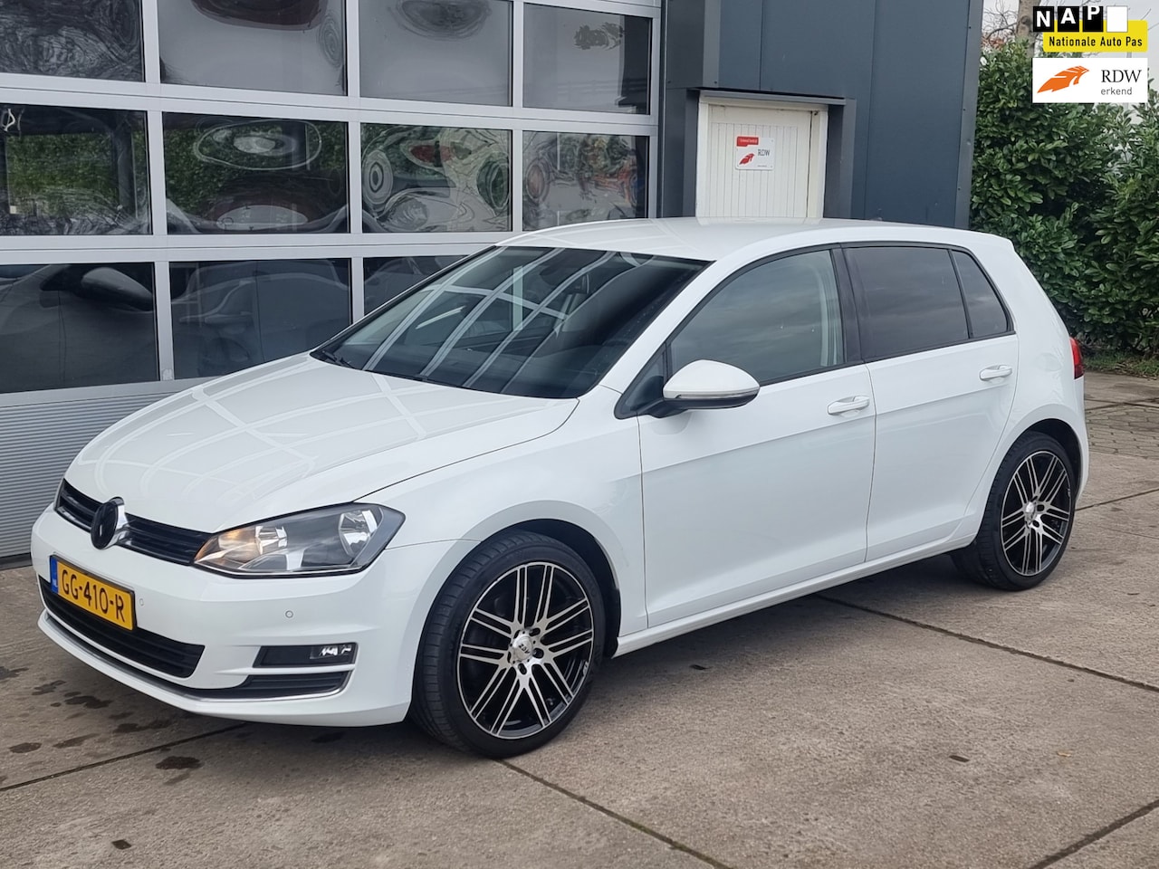 Volkswagen Golf - 1.4 TSI ACT Highline Dsg automaat Camera - AutoWereld.nl