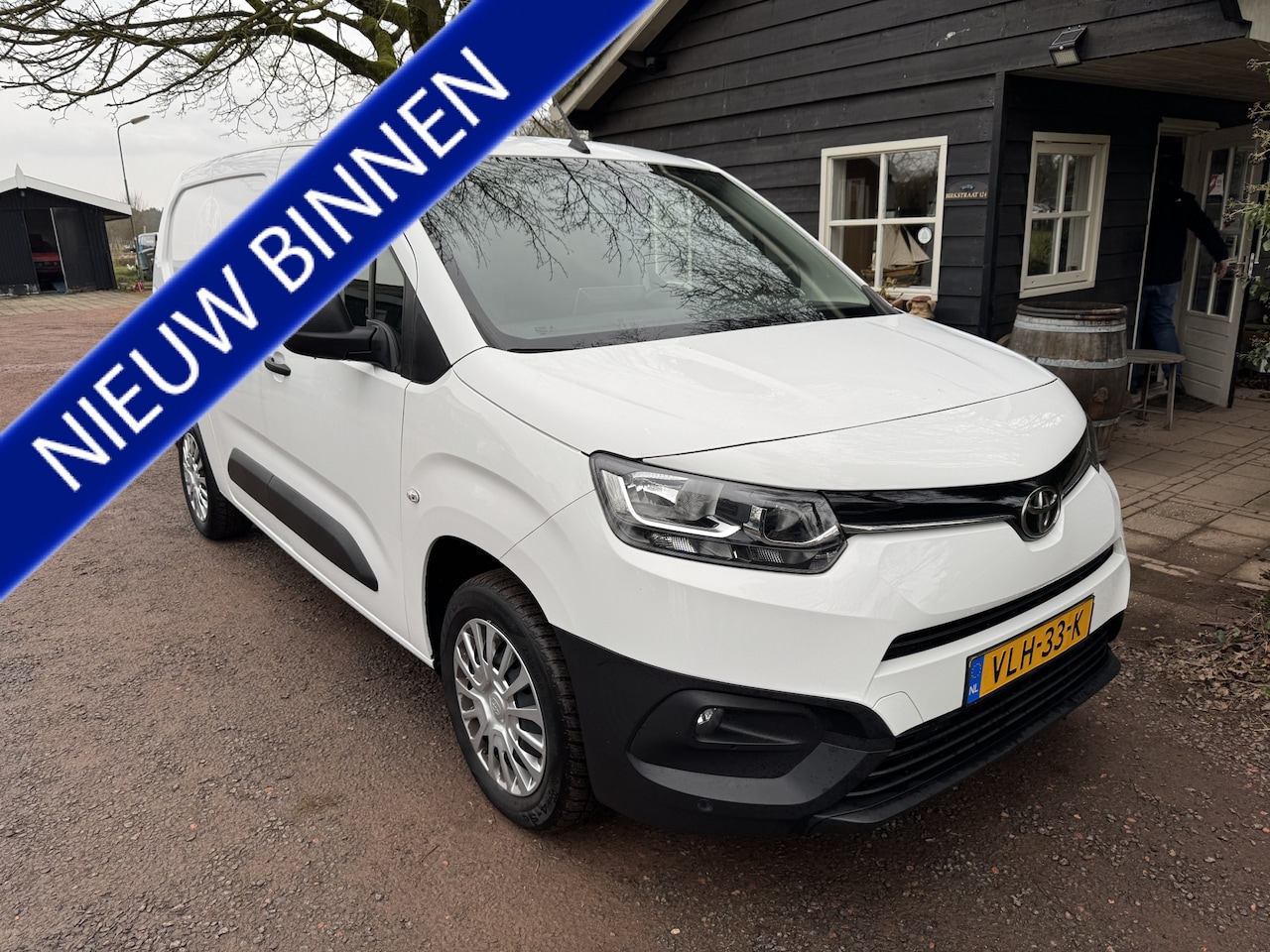 Toyota ProAce City - 1.5 D-4D Navigator Long 3.PERSOONS|PDC|CARPLAY - AutoWereld.nl