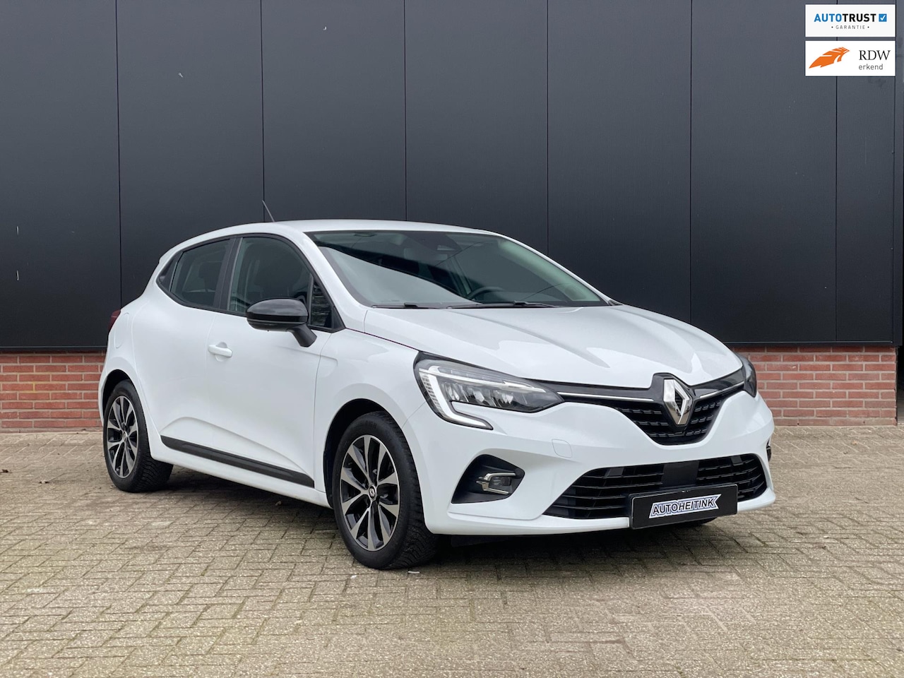 Renault Clio - 1.6 E-Tech Hybrid 145 E-Tech - AutoWereld.nl