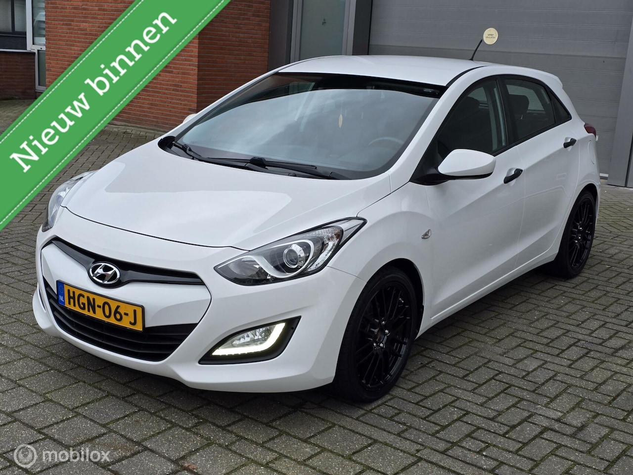 Hyundai i30 - 1.4 Airco 100pk Trekhaak - AutoWereld.nl