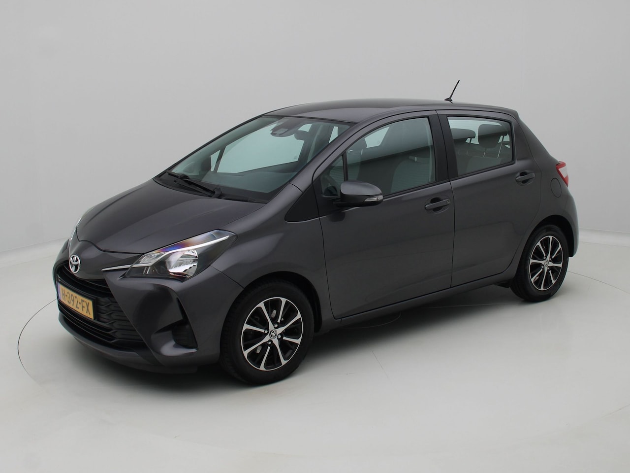 Toyota Yaris - 1.0 VVT-i Connect 1.0 VVT-i Connect - AutoWereld.nl