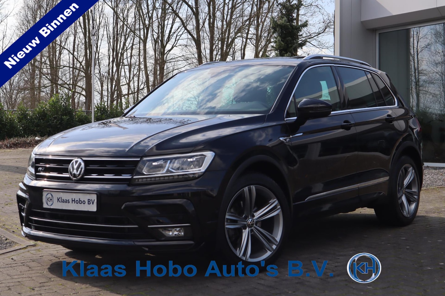 Volkswagen Tiguan - 1.5 TSI ACT R-Line Pano, LED, Virtual Cockpit, Camera, Trekhaak - AutoWereld.nl