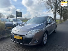 Renault Mégane Estate - 1.4 TCe Expression, VOLL OPTIES, NAVI, PDC, 6BAK, MET APK