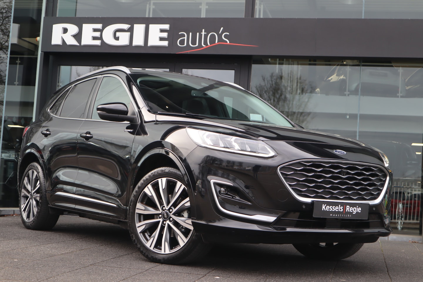 Ford Kuga - 2.5 PHEV Vignale Panoramadak HuD Leer Led Navi 20" Camera - AutoWereld.nl