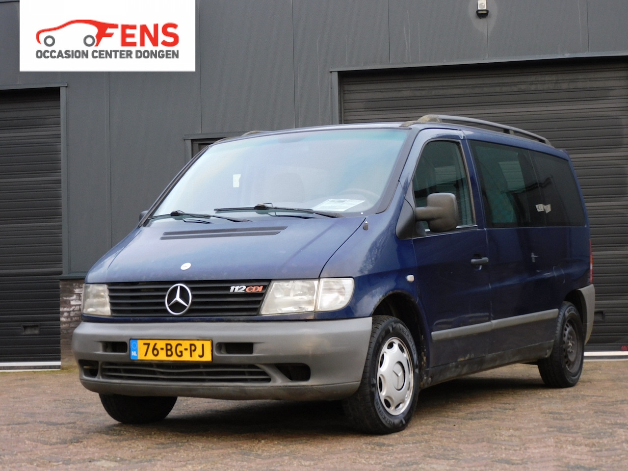 Mercedes-Benz Vito - 112 CDI ROLSTOELBUS! BTW VRIJ! MARGE BUS! 6 ZITPLAATSEN + ROLSTOEL! - AutoWereld.nl