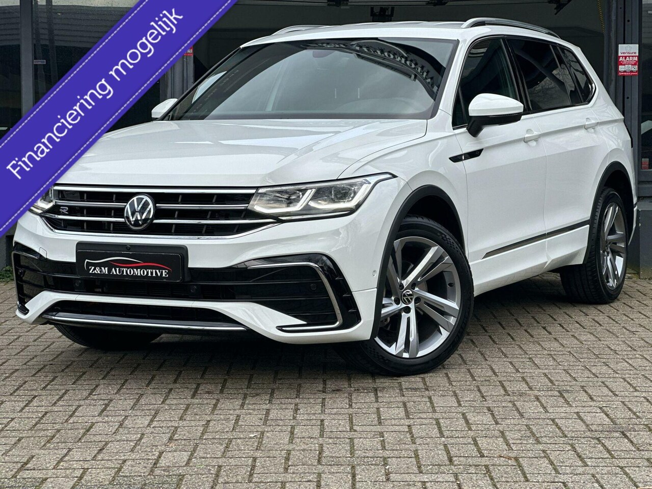 Volkswagen Tiguan Allspace - 1.5 TSI R-Line 7p. Matrix*Aut*360 - AutoWereld.nl