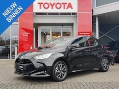 Toyota Yaris - 1.5 HYBRID DYNAMIC KEYLESS LED 16" LM-VELGEN APPLE/ANDROID AD-CRUISE BLUETOOTH