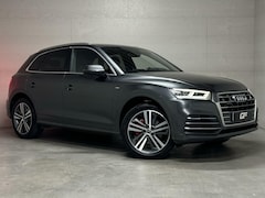 Audi Q5 - 2.0 TFSI quattro Sport 3x S-Line Virtuel Navi Trekh