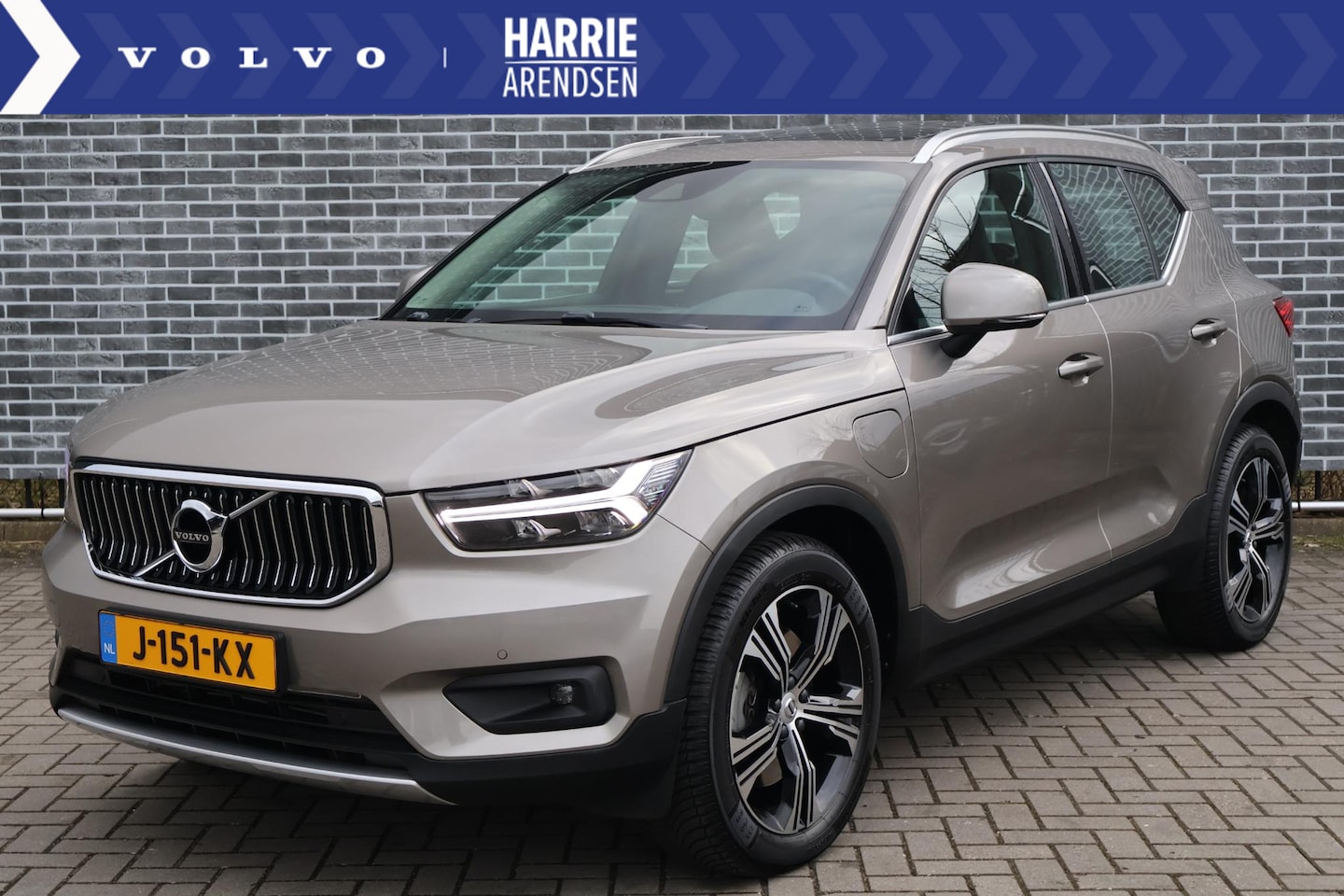 Volvo XC40 - 1.5 T5 Recharge Inscription | Panoramadak | Adaptive cruise control | Lederen bekleding | - AutoWereld.nl