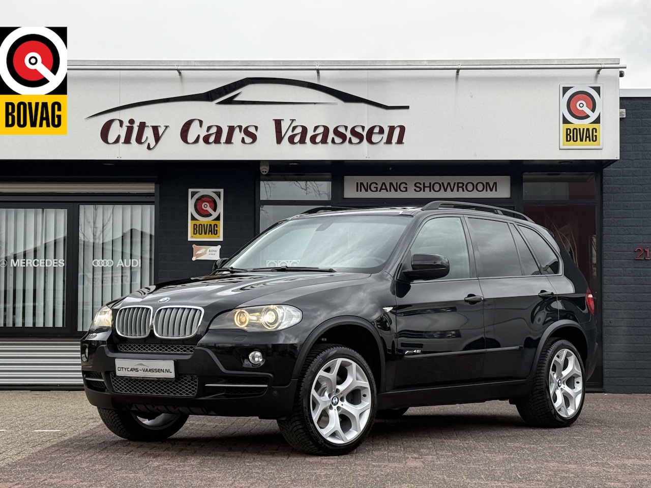 BMW X5 - xDrive48i Executive 355 pk youngtimer btw auto panoramadak navi camera xenon climate ctr l - AutoWereld.nl