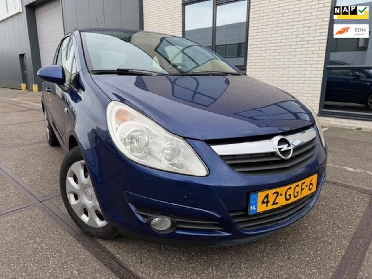 Opel Corsa - 1.2-16V Enjoy - APK - AIRCO - NAP - - AutoWereld.nl