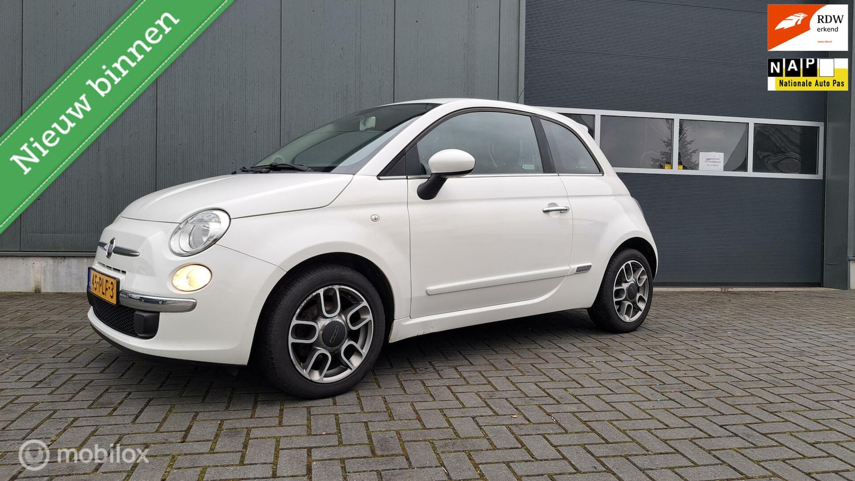 Fiat 500 - 0.9 TwinAir BiColore 0.9 TwinAir BiColore - AutoWereld.nl