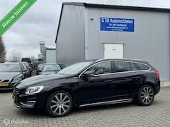 Volvo V60 - 2.4 D6 AWD Plug-In Hybrid/adaptieve cruise