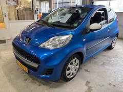 Peugeot 107 - 1.0 XR AIRCO