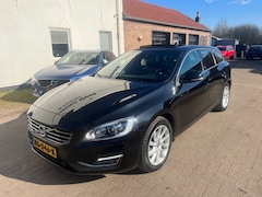 Volvo V60 - T3 Summum Schuifdak Leder Standkachel