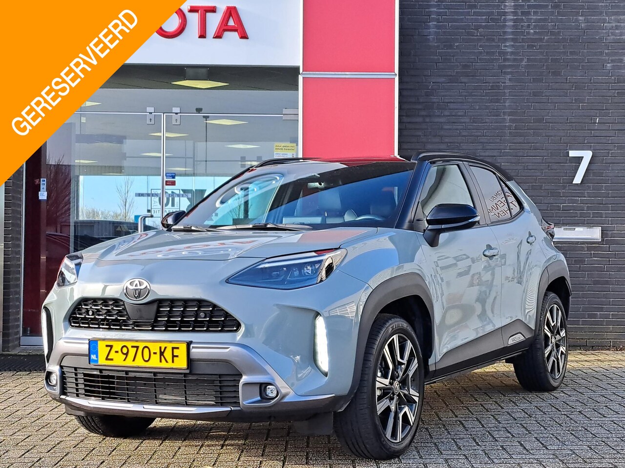 Toyota Yaris Cross - 1.5 Hybrid 130 Launch Edition BI TONE LED KEYLESS PDC CAMERA - AutoWereld.nl