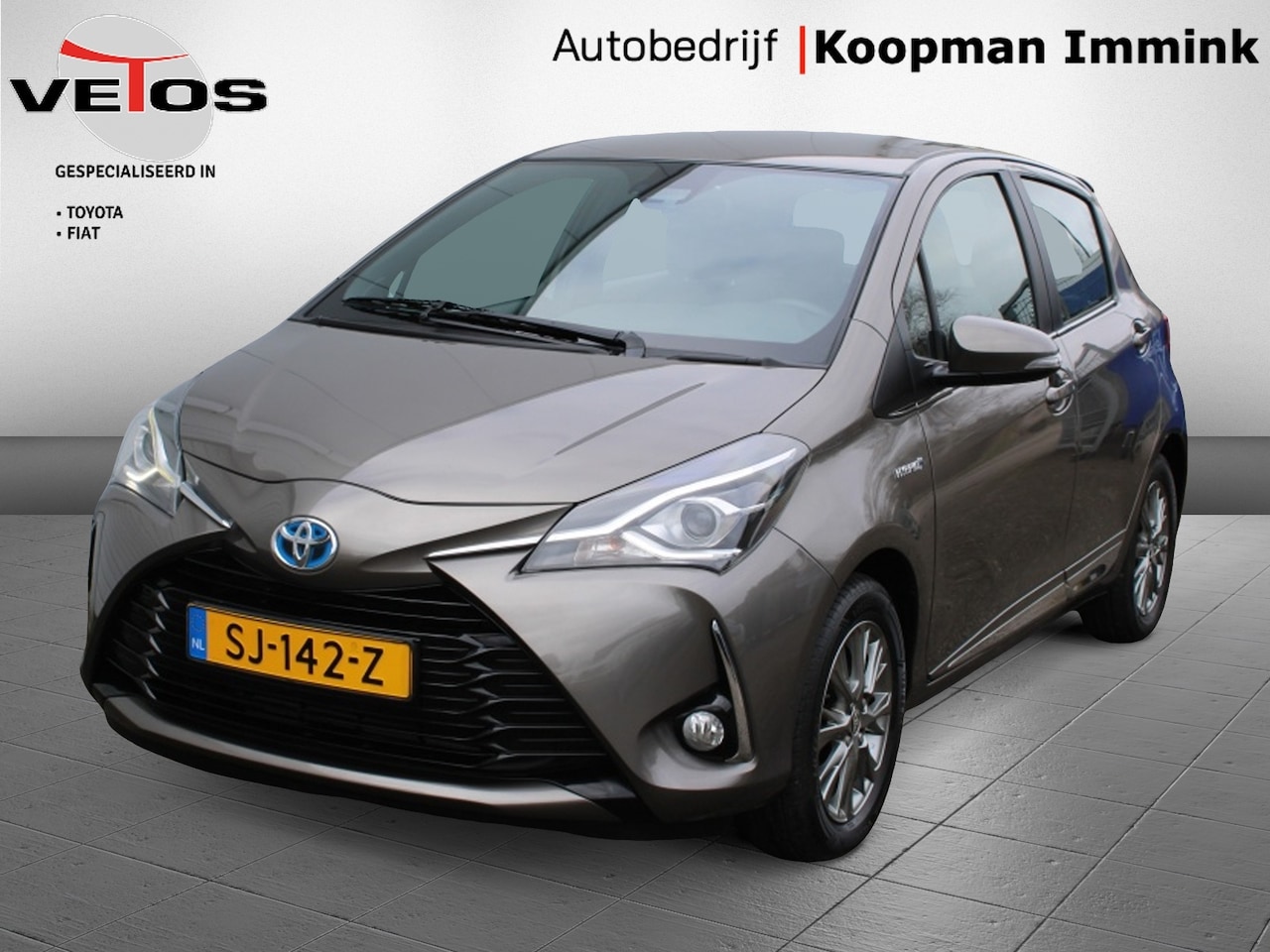 Toyota Yaris - 1.5 Hybride Executive - AutoWereld.nl