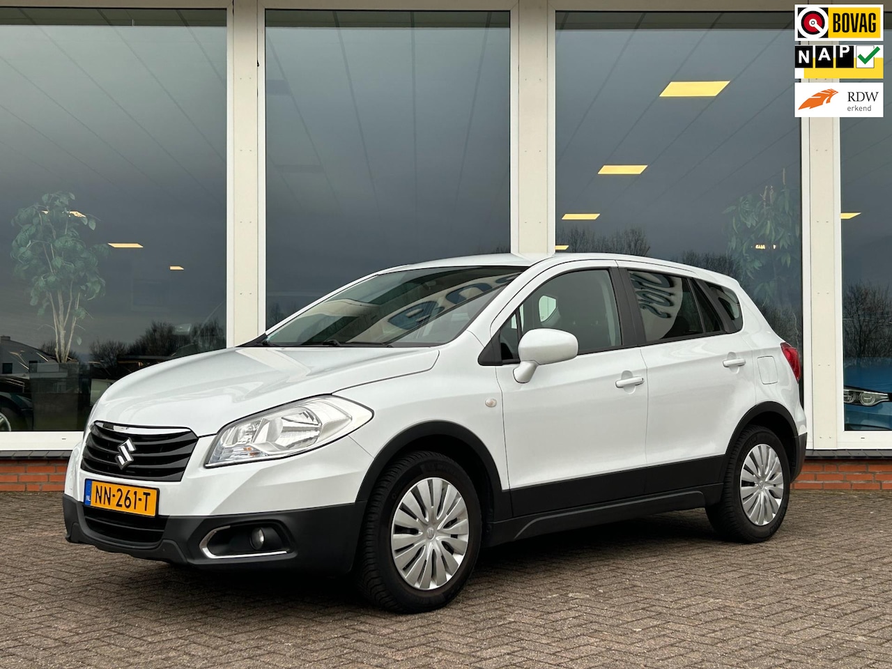 Suzuki SX4 S-Cross - 1.6 Comfort - Airco -Cruise - Trekhaak - Nieuwe APK - AutoWereld.nl