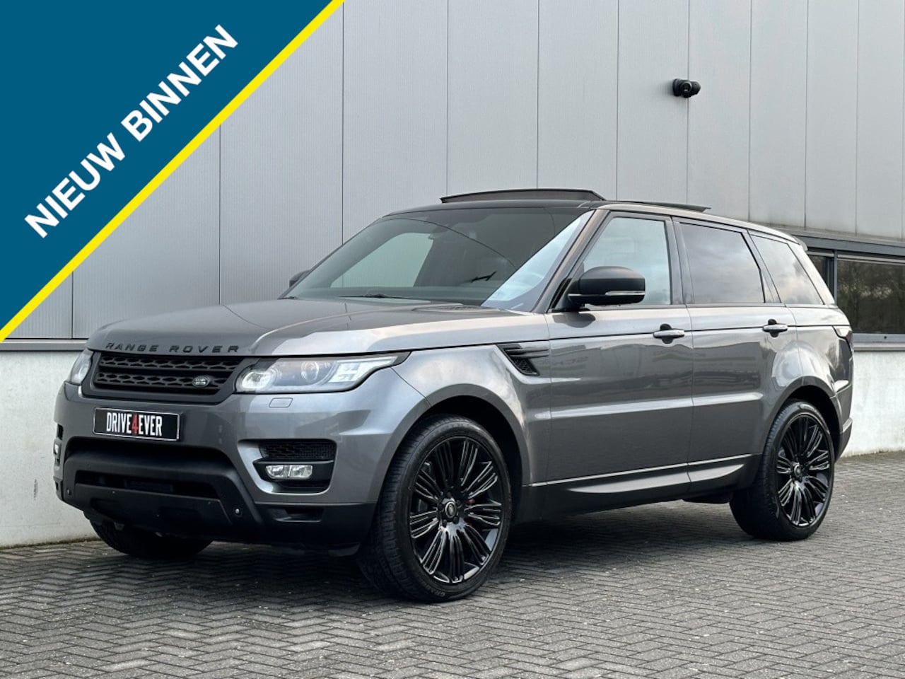 Land Rover Range Rover Sport - 4.4 SDV8 GRIJS KENTEKEN PANO NAVI CAMERA - AutoWereld.nl