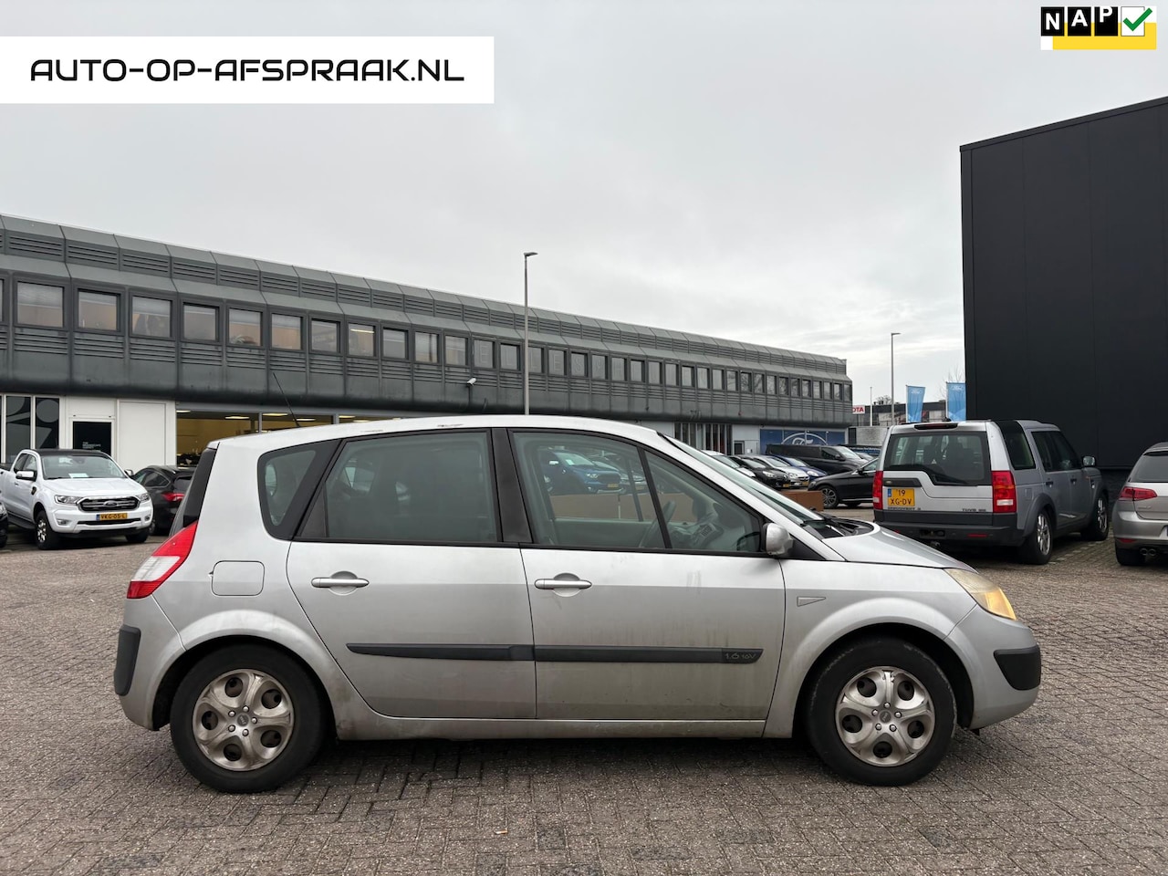 Renault Scénic - 1.6-16V Expression Comfort Trekhaak Clima - AutoWereld.nl