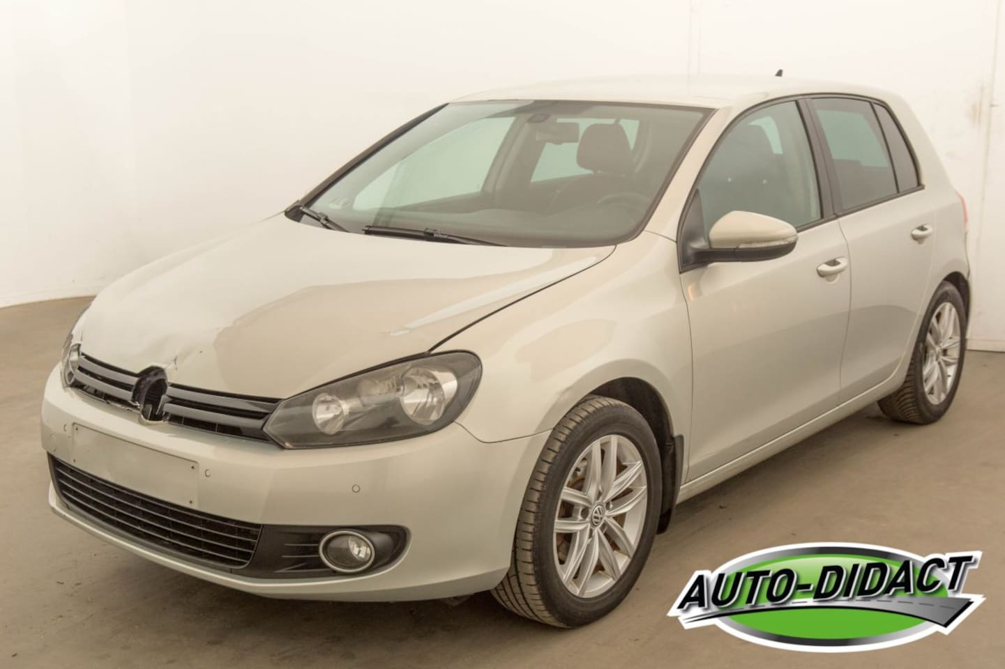 Volkswagen Golf - 1.6 TDI Automaat - AutoWereld.nl