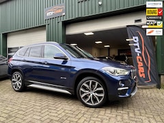 BMW X1 - SDrive18i Automaat Executive X Line leer 19inch Keyles