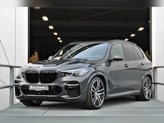 BMW X5 - xDrive45e M-sport 394pk Dravit Pano Trekhaak 4-wielsturing Laser Head-up ACC 360-camera