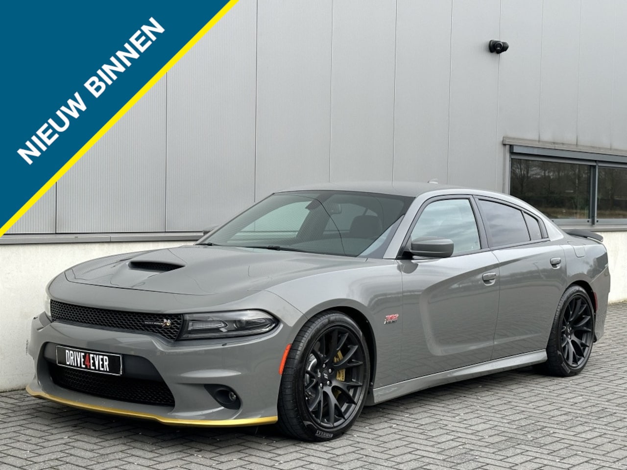 Dodge Charger - SRT 6.4 Scatpack FULL NAVI CR CONTROL SPORTVELGEN LEDER - AutoWereld.nl